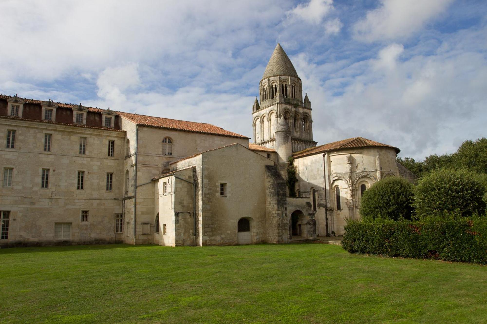 Les Chambres De L'Abbaye แซ็งต์ ภายนอก รูปภาพ